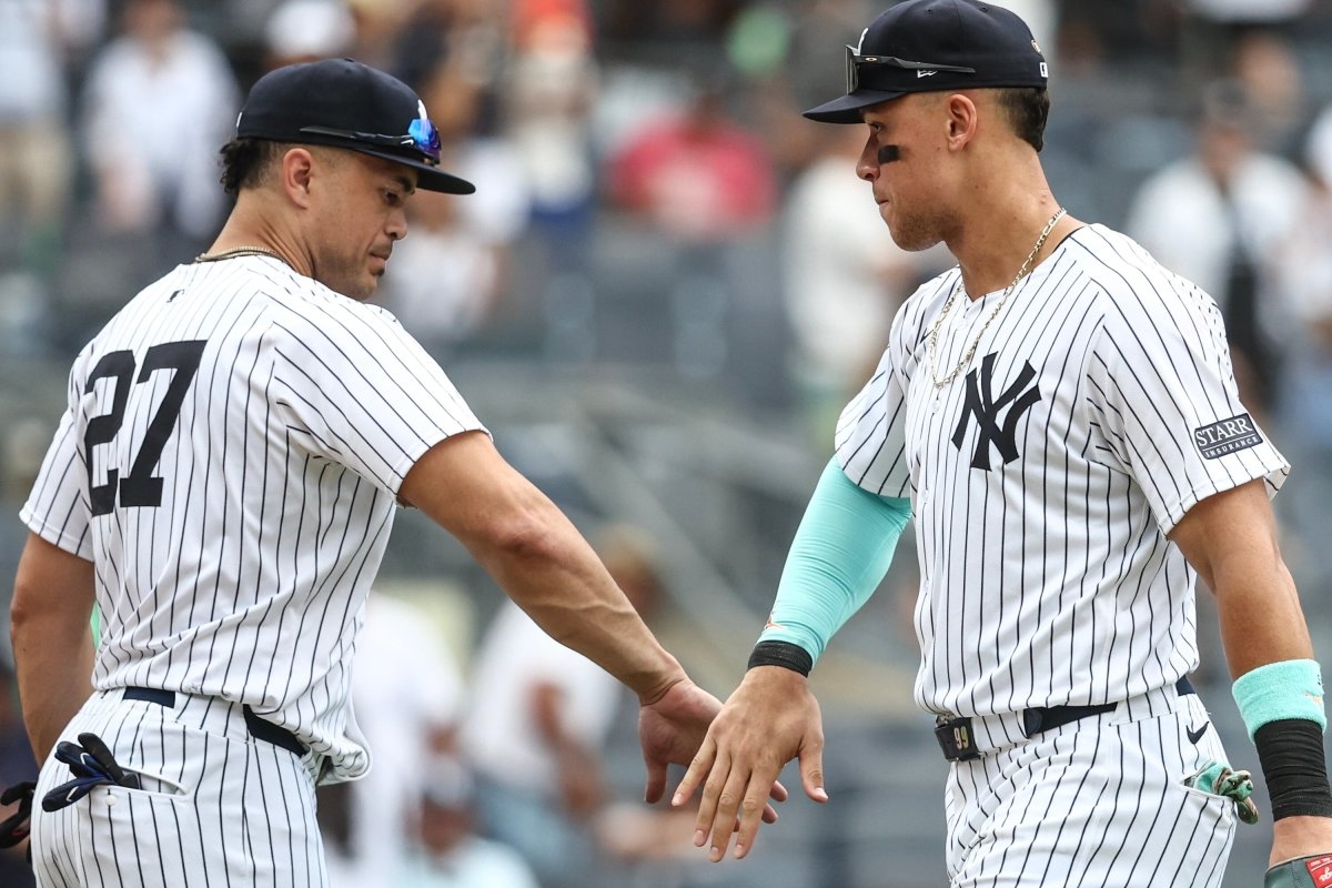 Yankees' Aaron Boone Provides Giancarlo Stanton Update After Aaron Judge Injury