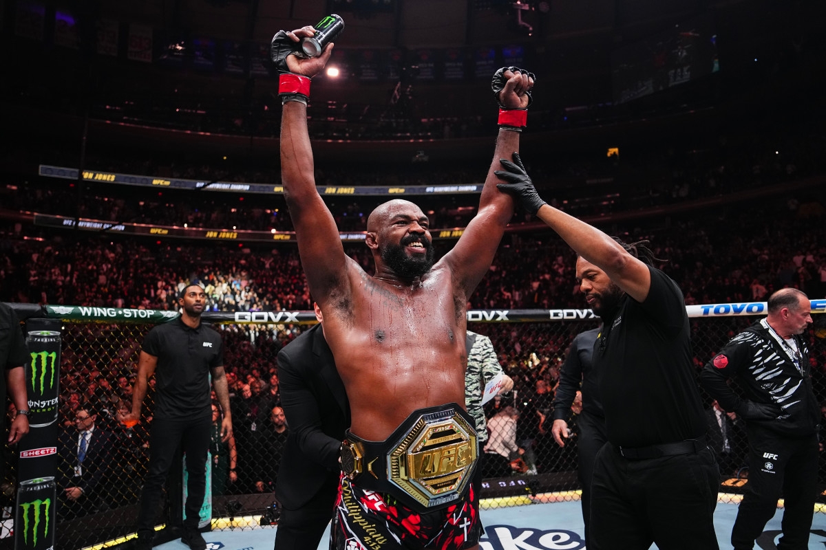 UFC Fans React to Dana White's Jon Jones Announcement