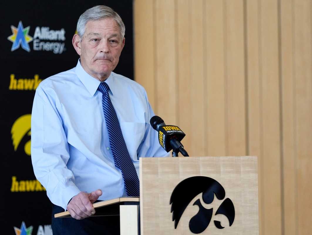 Iowa Football Lands ACC Quarterback Transfer, Former Georgia Player of the Year