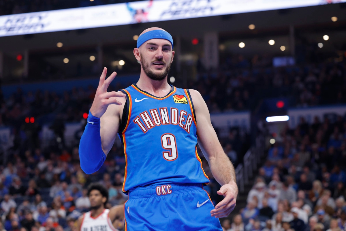 Alex Caruso's Fiancée Draws Eyes After Flaunting Championship Celebration