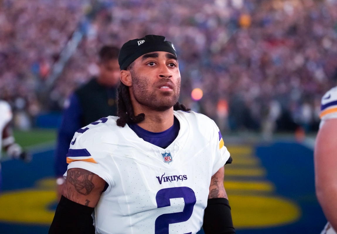 Insider Says Dolphins Should Sign Stephon Gilmore as Jalen Ramsey Replacement