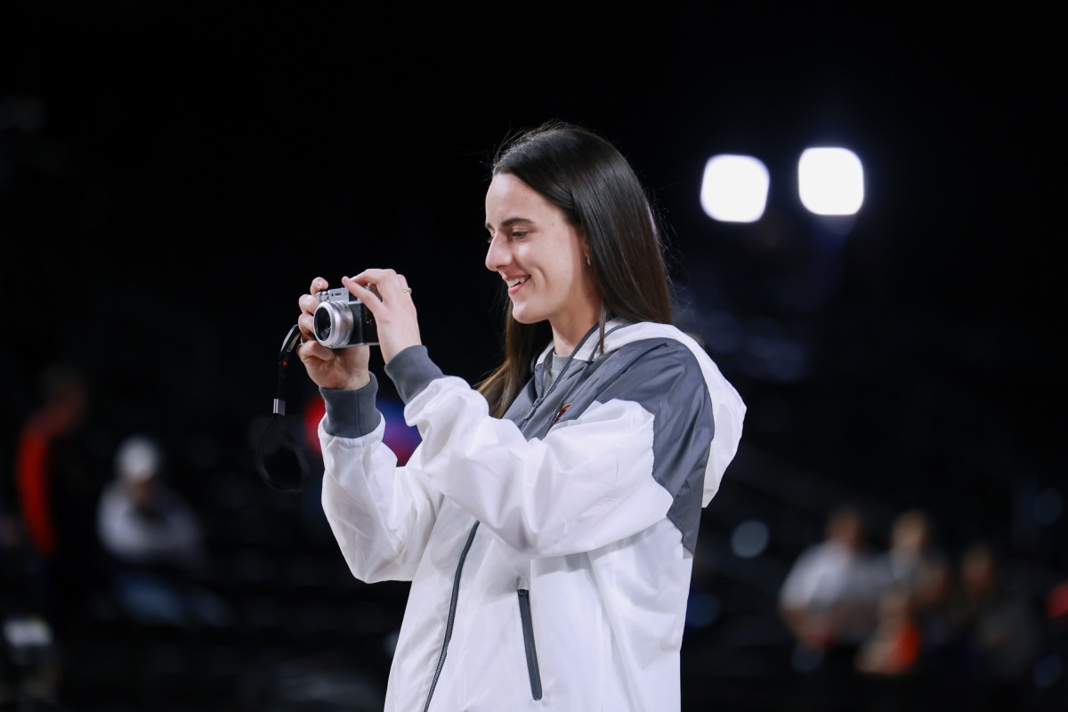Caitlin Clark Makes Public Appearance After Indiana Fever's Third Straight Loss