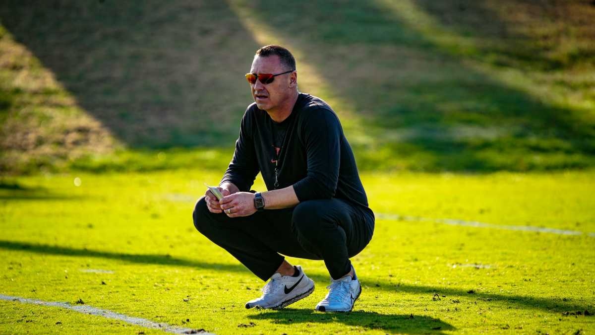 Historic College Football Program Making Push for Texas Commit