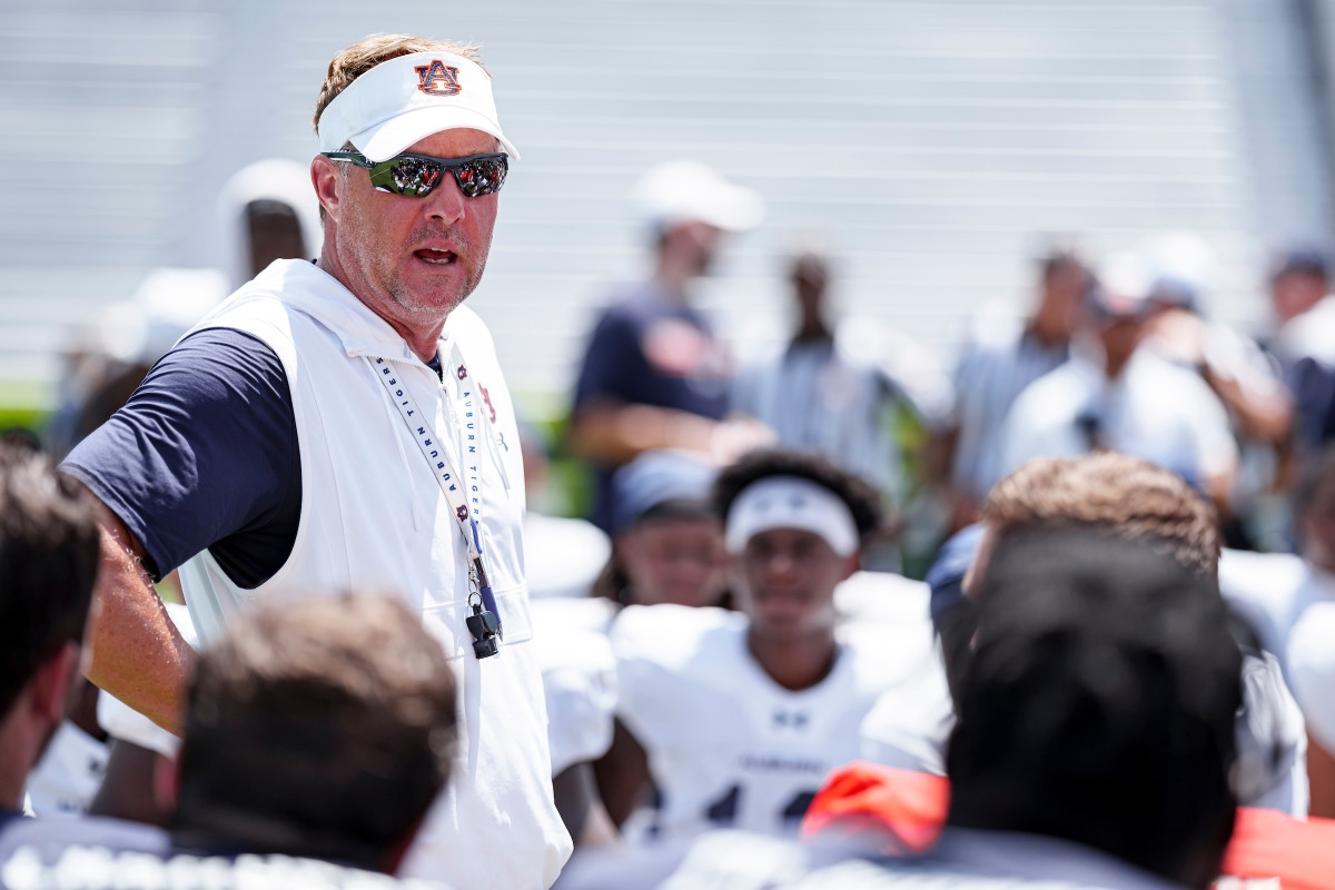 Auburn Flips 4-Star QB From Big Ten Powerhouse