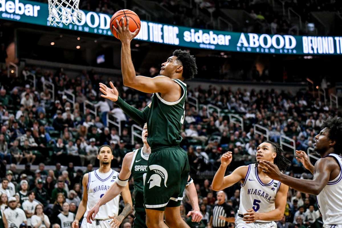 Michigan State's Jaden Akins Sends Parting Message After NCAA Tournament