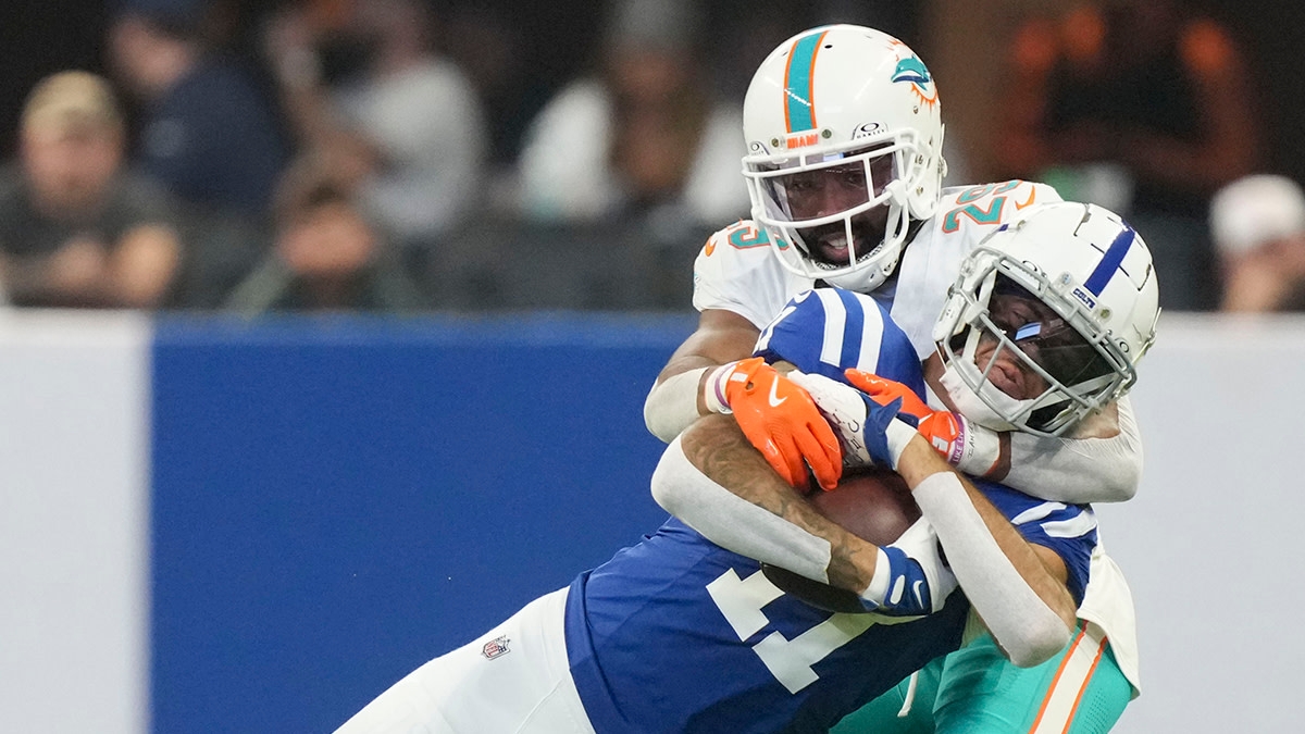 PFF Urges Titans to Sign Former Chiefs Super Bowl Champion CB