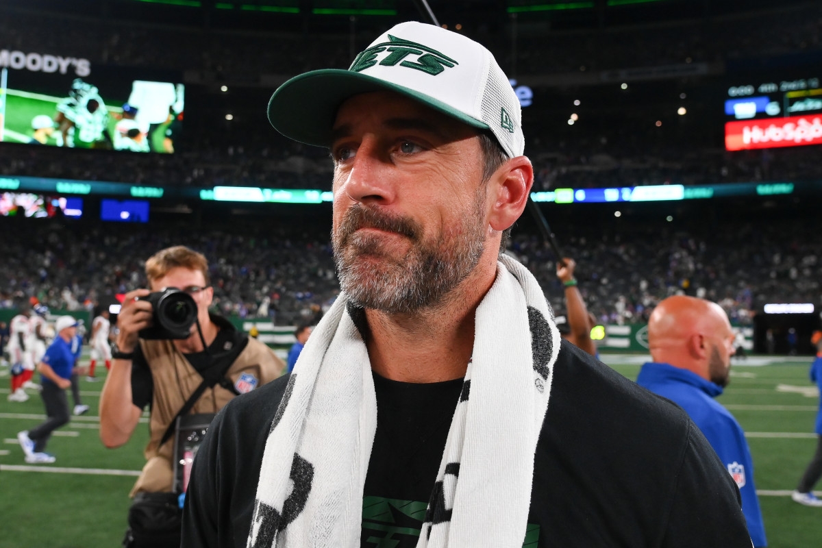 Soul-Bound: Rodgers Looked Inward for Steelers Signing