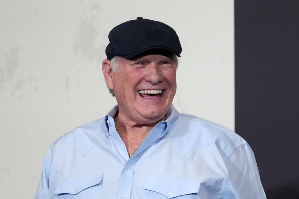 Fox Facing Backlash Over Terry Bradshaw Decision at Belmont Stakes