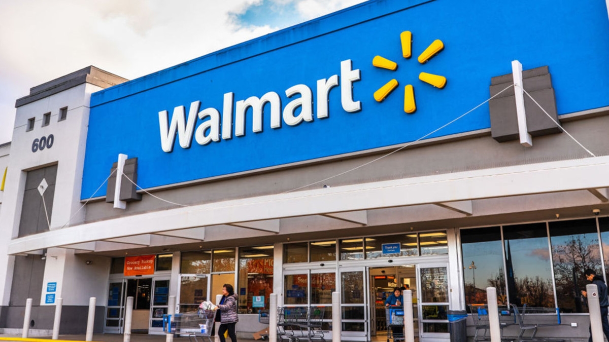 Walmart Is Selling $160 Smart Watches for Only $23