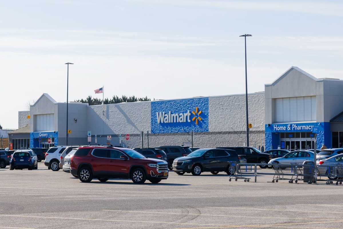 Walmart Selling Slip-On Shoes for $17: 'Similar to Vans, But a Fraction of the Cost'