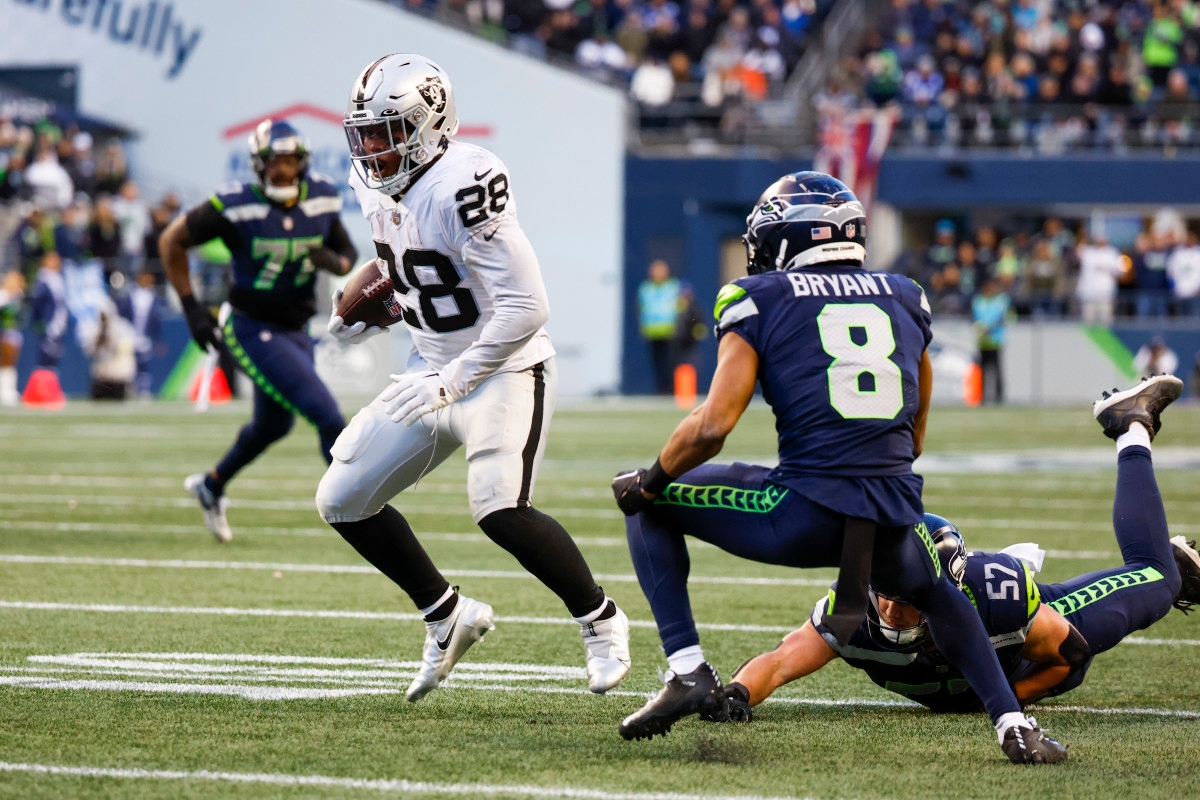 How to watch Las Vegas Raiders vs. Seattle Seahawks preseason game: First time seeing new regime in action