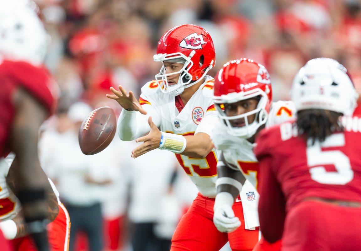 'They rush different from our guys' — Chiefs LT Josh Simmons' preseason Week 1 admission proves he's the man for the job in Kansas City