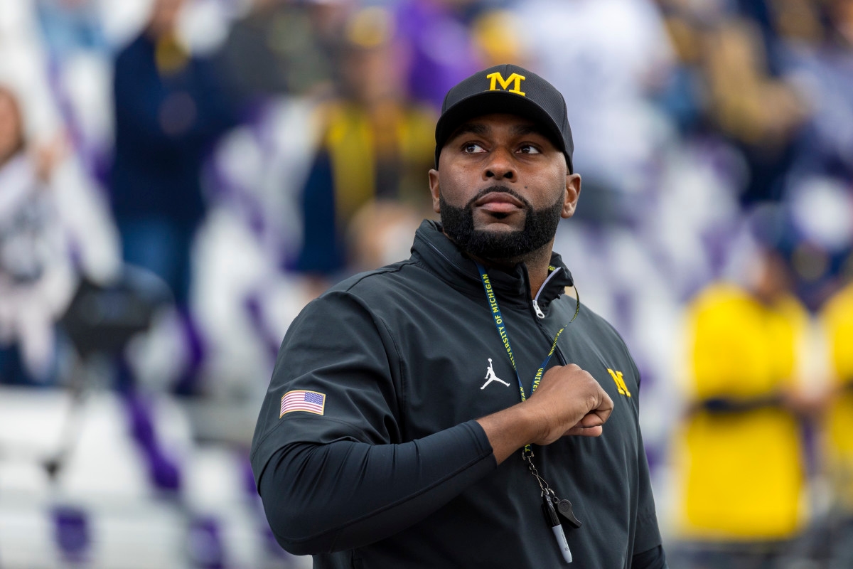 Shane Gillis gives Sherrone Moore and Michigan Wolverines an unexpected reminder about pending NCAA sanctions during ESPYs