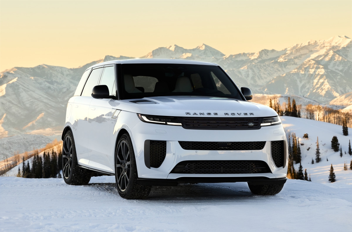 Range Rover House Park City rolls out a special edition Sport that pushes all your winter-lover buttons