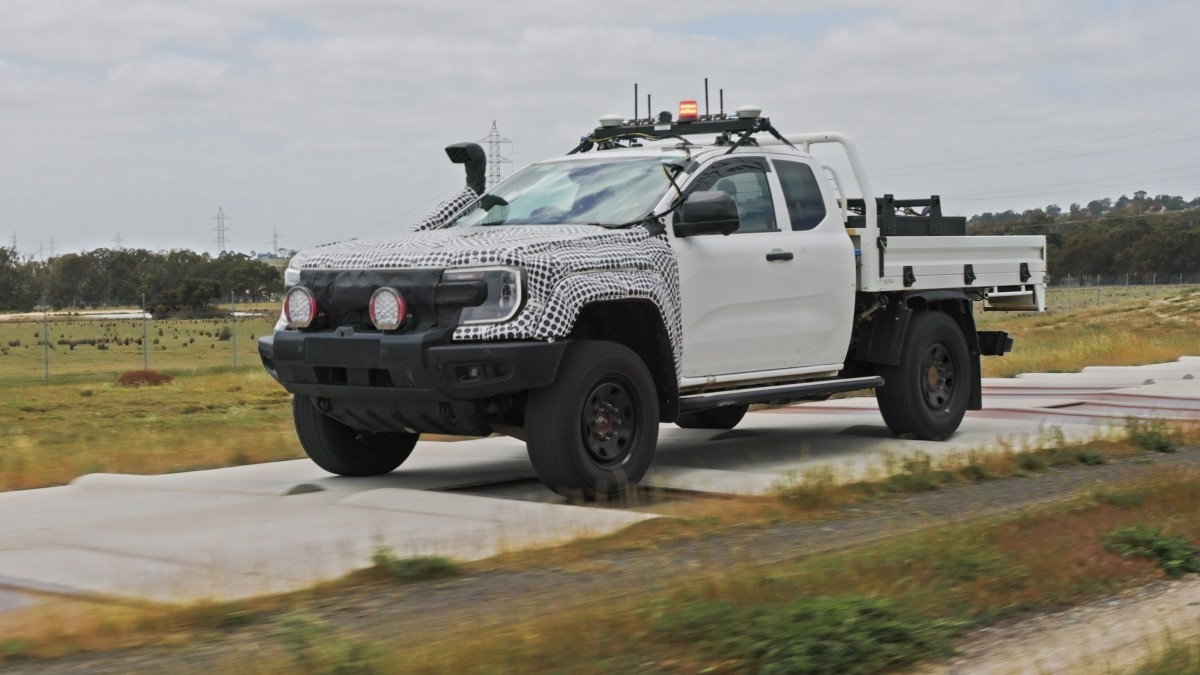 Robot Driver Puts Ranger Super Duty Through Ford's Harshest Test