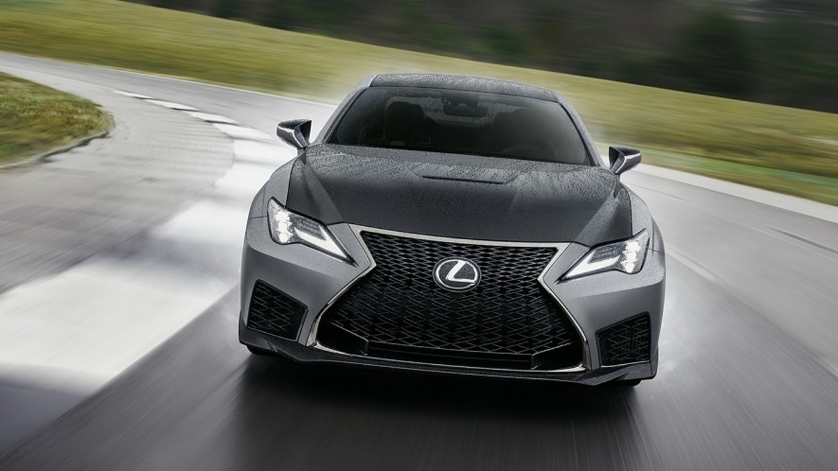 There are only 4 remaining naturally-aspirated V8 sports cars left in 2025