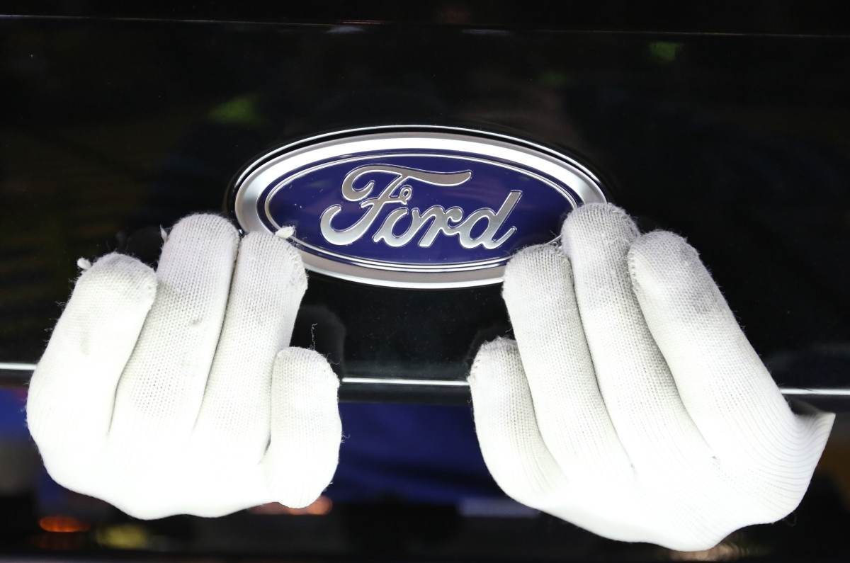 20 Ford And Lincoln Models Hit With 2025's Favorite Recall