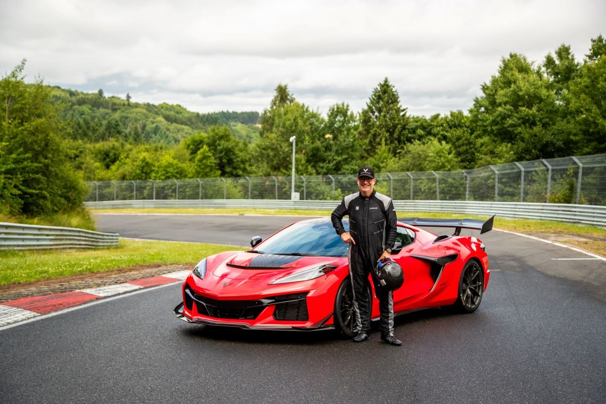 Pro Driver Says Corvette ZR1 Could've Gone 10 Seconds Faster at Nürburgring