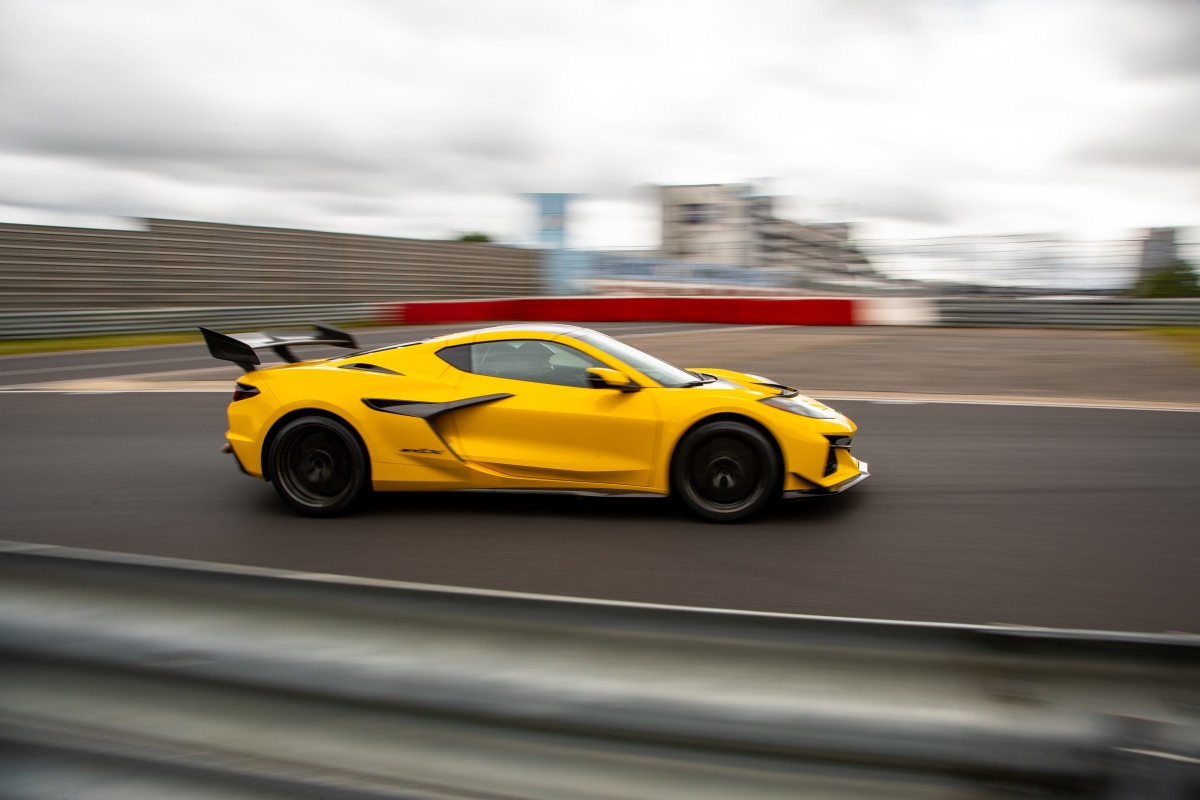Corvette ZR1 and ZR1X Set Blistering Record At the Nürburgring