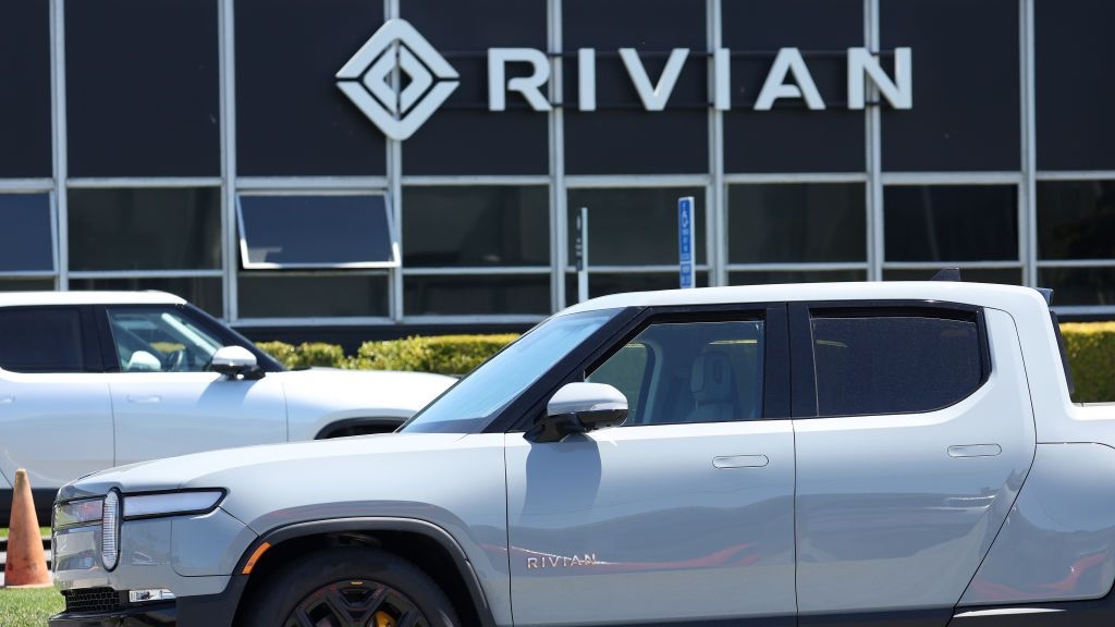 Despite VW JV and New Cargo Van, Rivian Expects a Challenging 2025