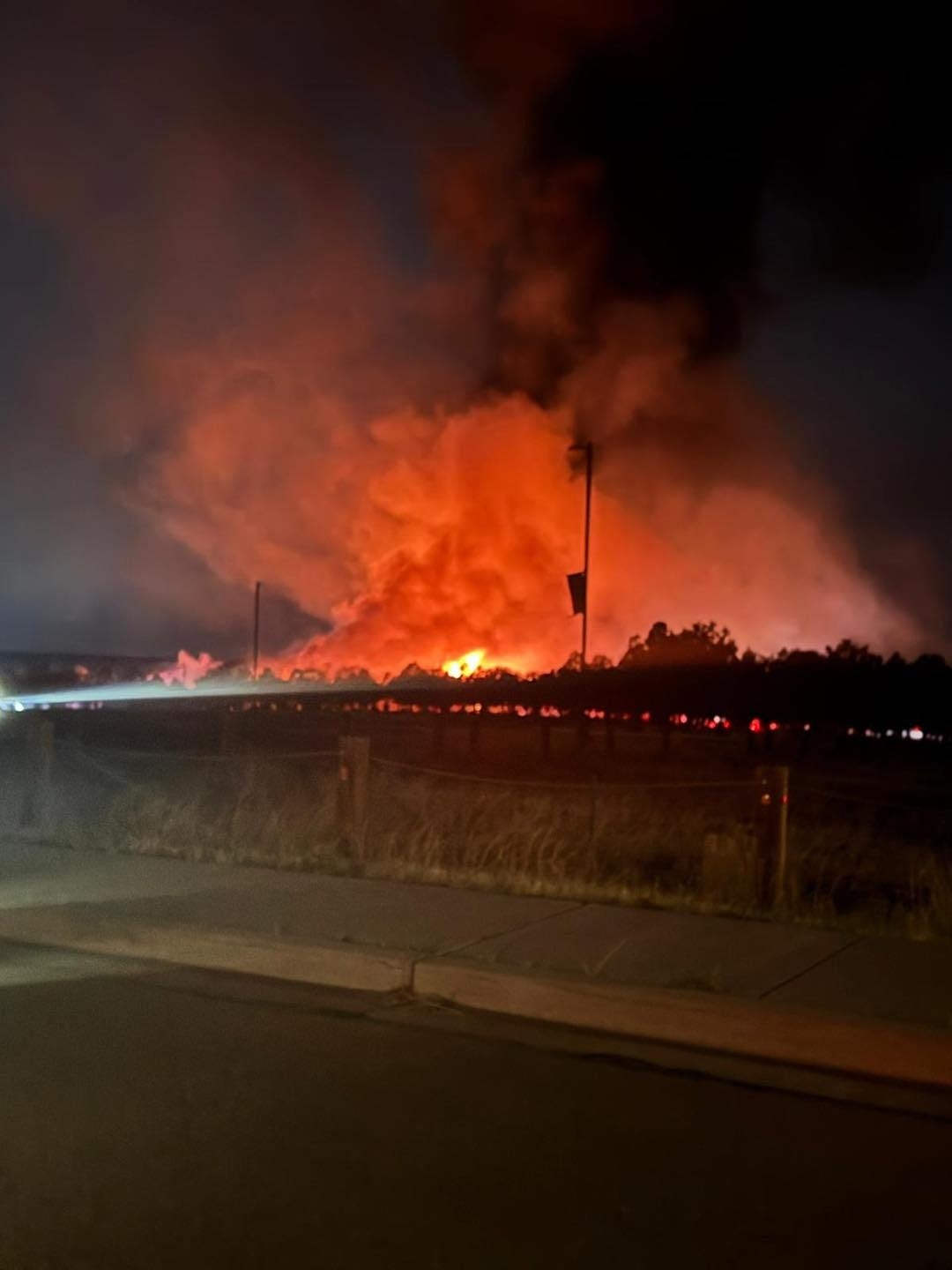 'Resilience and dedication': Diné College students, staff can return to campus after fire