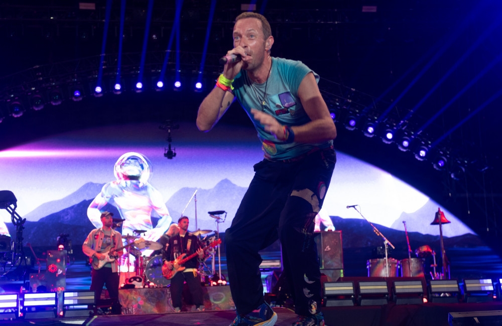 Coldplay to re-release nine albums on records made from recycled plastic battles