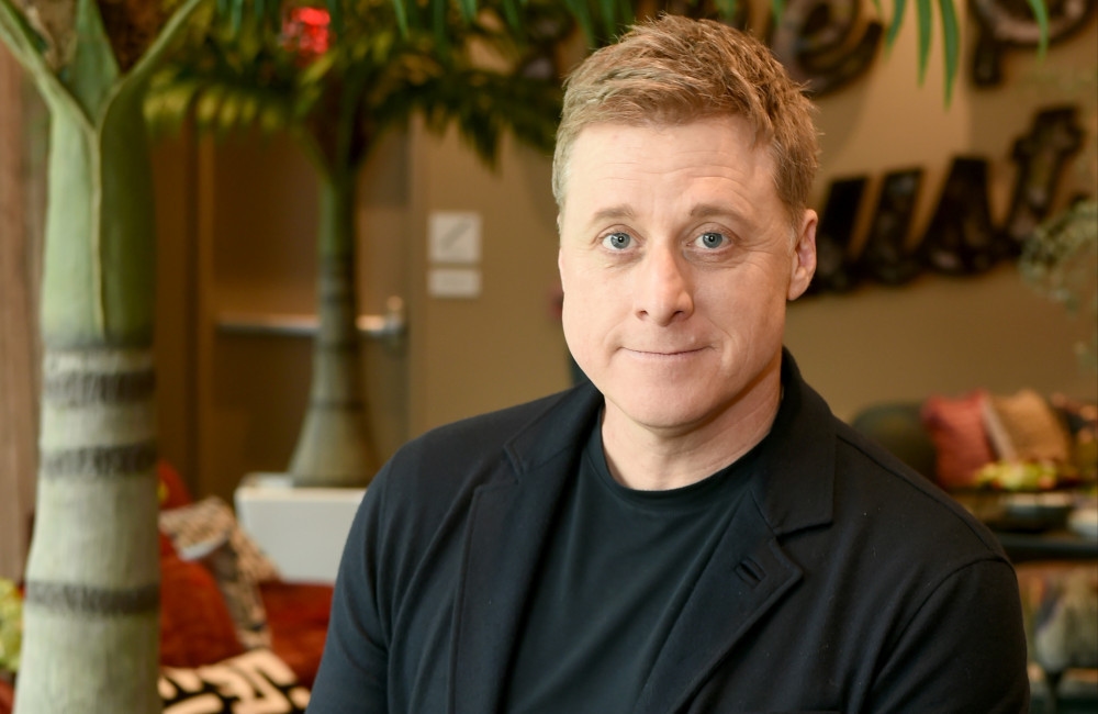 Alan Tudyk was removed from I, Robot promotional materials after testing higher than Will Smith
