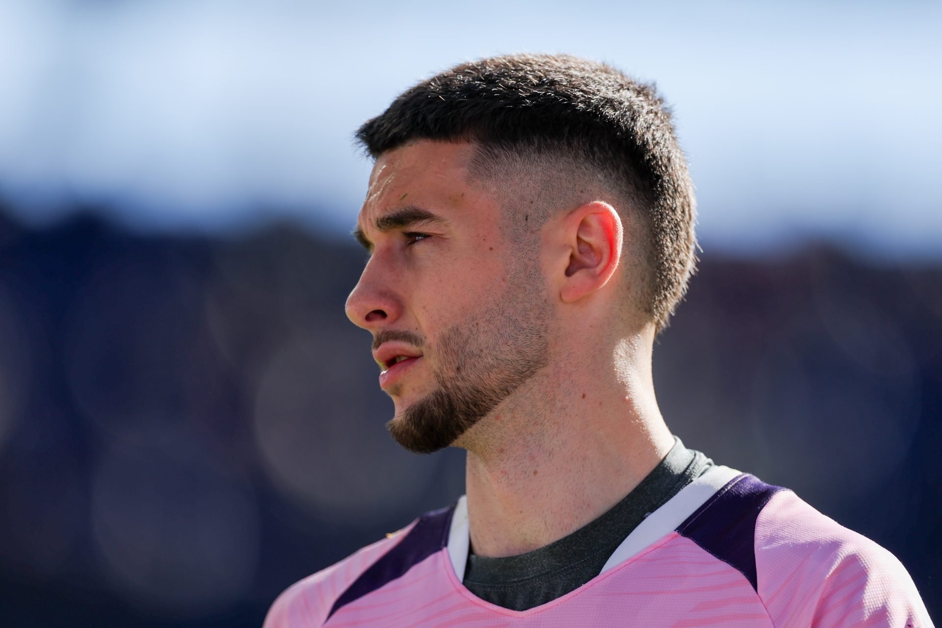 Top transfer target has an offer on table from Barcelona