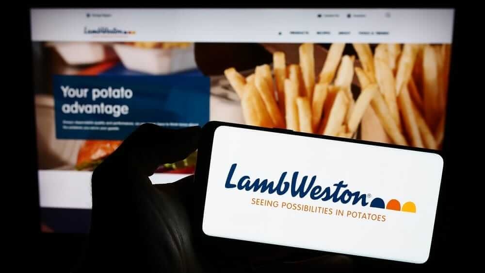 Are Wall Street Analysts Predicting Lamb Weston Stock Will Climb or Sink?
