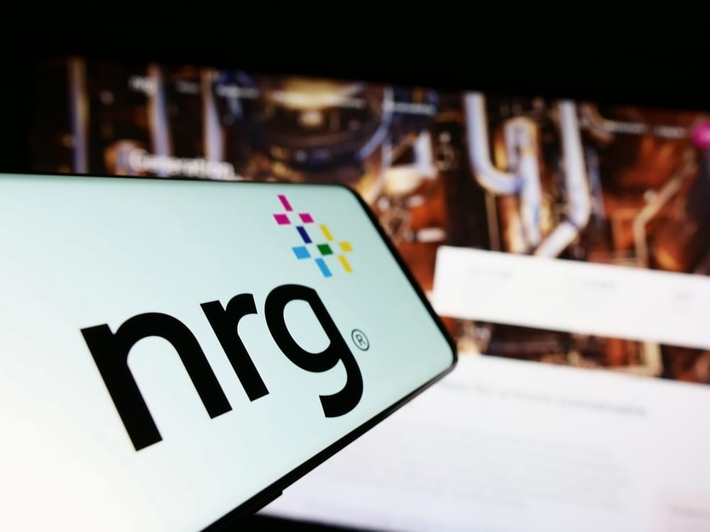 Is NRG Energy Stock Outperforming the S&P 500?