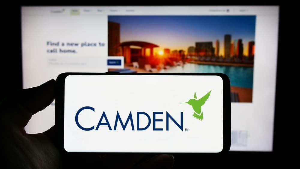 How Is Camden Property Trust's Stock Performance Compared to Other REIT - Residential Stocks?