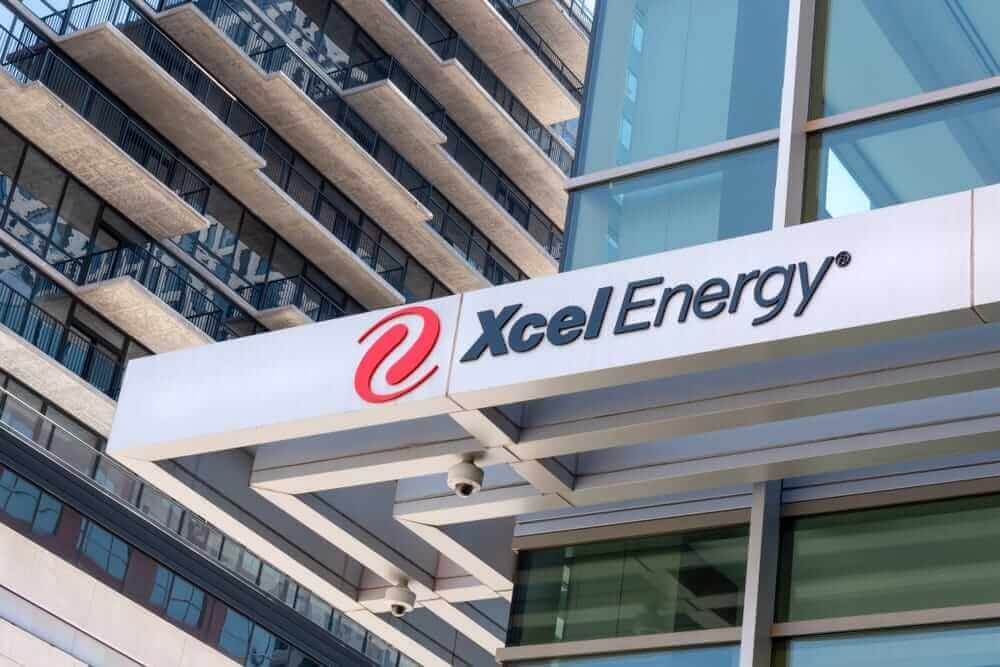 What Are Wall Street Analysts' Target Price for Xcel Energy Stock?