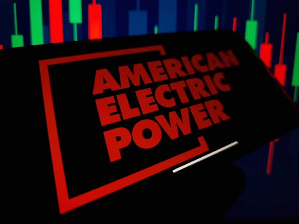 Are Wall Street Analysts Predicting American Electric Power Stock Will Climb or Sink?