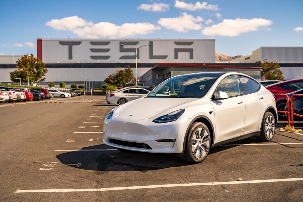 Trump Is Giving Tesla's Robotaxis a Leg Up Ahead of June 22. Should You Buy TSLA Stock Now?