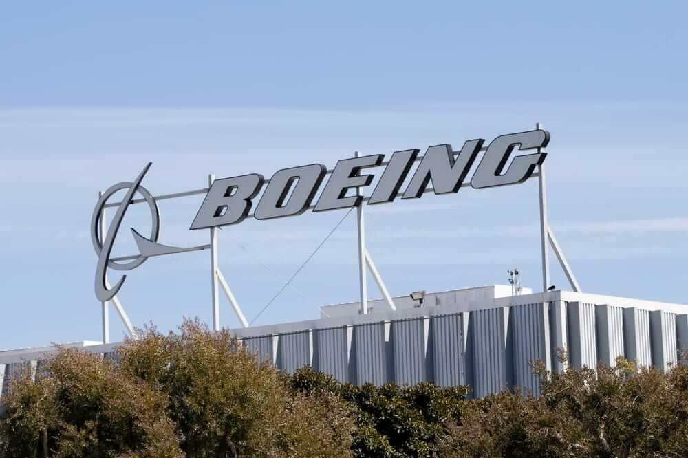 Boeing Has Declared 2025 Its ‘Turnaround Year.' Should You Bet on BA Stock Here?