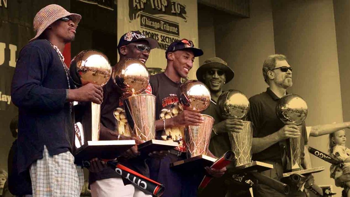 "Scottie would probably be in a wheelchair" - Bulls assistant said MJ's return and Rodman's arrival extended Pippen's career