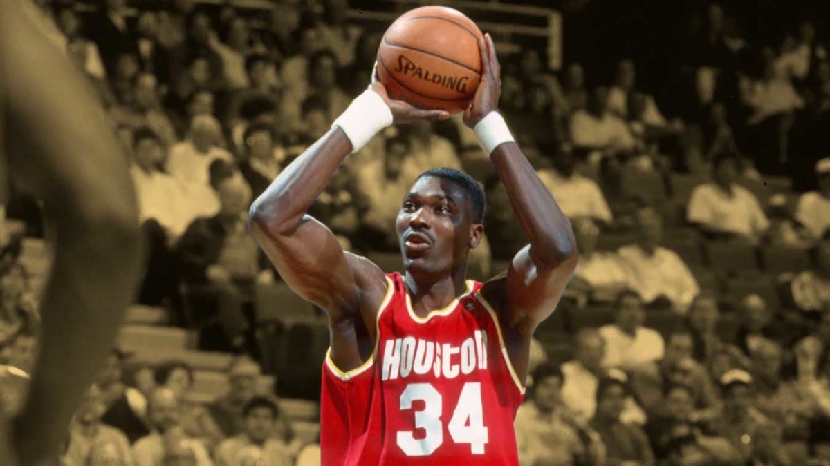 "He went to the mosque" - Hakeem Olajuwon didn't celebrate with the Rockets after their first NBA championship