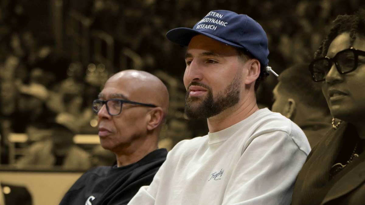 'His dad's been trying to get him out of here for a while' - Andre Iguodala says Klay Thompson's dad had been asking his son to join the Lakers for years