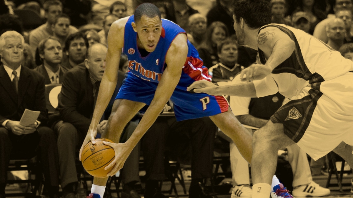 "He's the same color as the court, so he might have not seen him" - Rasheed looks back at Tayshaun's block on Reggie in the 2004 playoffs