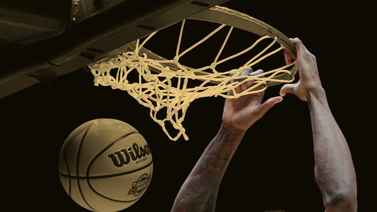 "I got it up and stuffed it in, that started it, I guess" - Bob Kurland recalls the first dunk in college basketball history