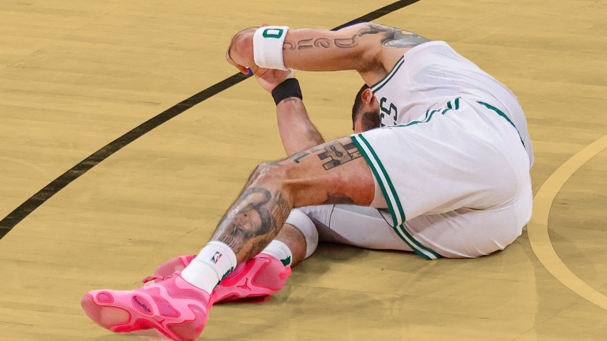 "Do I need to come home?" - Tatum's dad offered to leave his job because he was worried about his son's mental well-being after suffering a serious injury