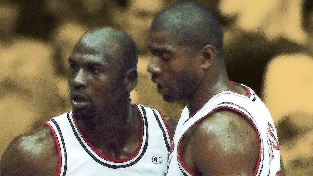 "He just came down and hit the next 5 shots in a row" - Magic Johnson on the trash talk moment that pushed Jordan to go all out in famous Dream Team practice