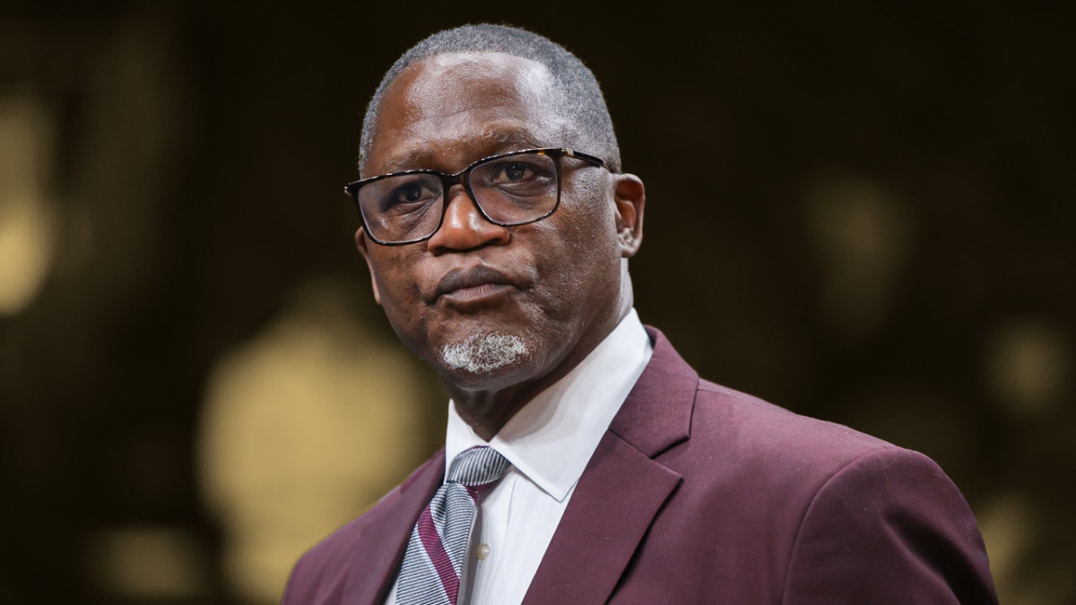 "Just wish I could have been a part of that" - Dominique Wilkins recalls almost getting drafted by the Showtime Lakers