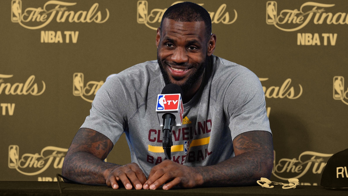 LeBron James learned from his "not six, not seven" press conference when he returned to Cleveland: "It won't be easy"