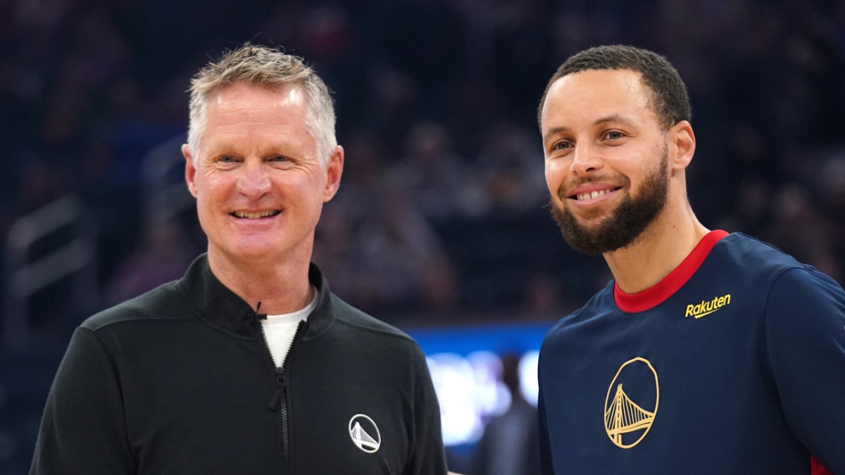 "The reason I'm still here is because Steph Curry is still here"- Steve Kerr opened up about completing 11 seasons with the Warriors