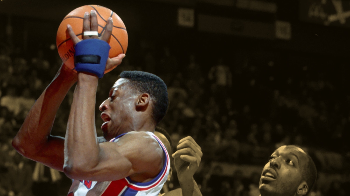 "I'ma die because things are going to hell" - Dennis Rodman on why he locked himself in the house for a month after the Pistons broke up