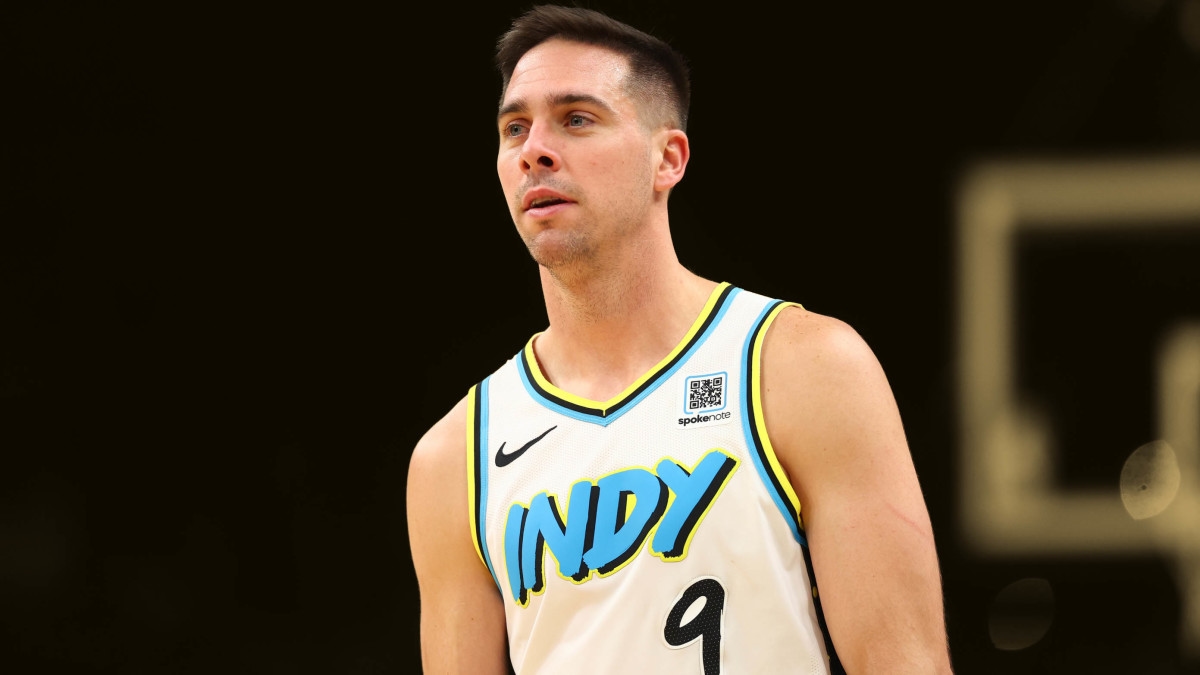 T.J. McConnell breaks down what it means to be a role player in the NBA with limited opportunity: "The guys that stay the longest adapt to change and know their role the best"