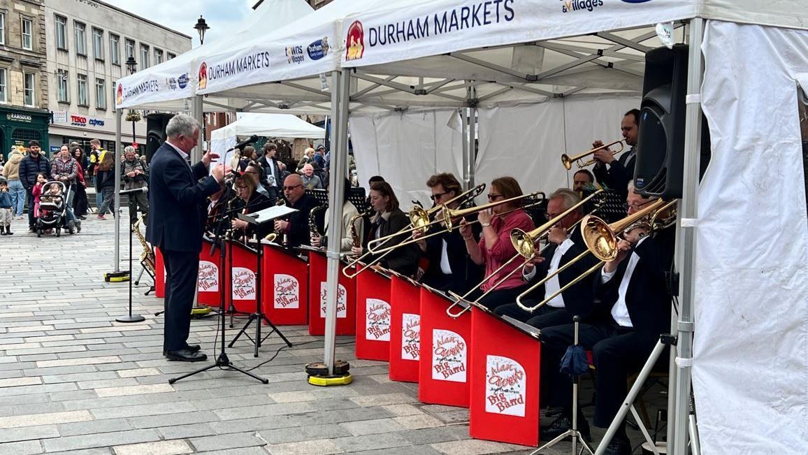 Street parties mark VE Day anniversary