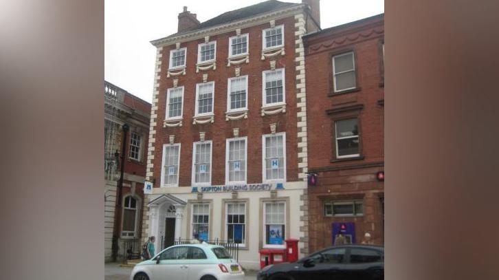 New flats planned for listed city centre building