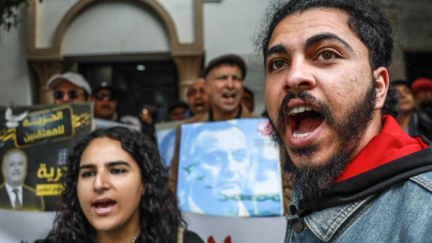 Mass trial begins of Tunisian president's opponents